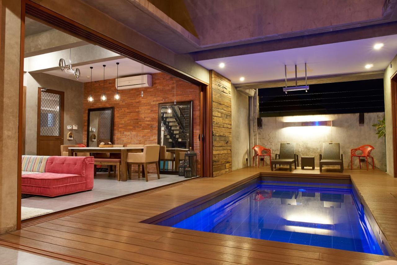 Isla Villa 1 Amazing Waterfall Pool House Near Beach, Bars & Restaurants Lapu-Lapu City Exterior photo
